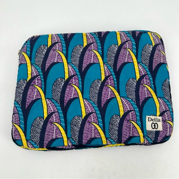 DELLA 13' Macbook Case in Everglades Print Zippered Cloth Bag Sustainable - Picture 1 of 11